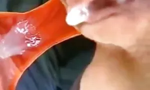 ගුද පෑන්ටියේ ශුක්‍රා ...